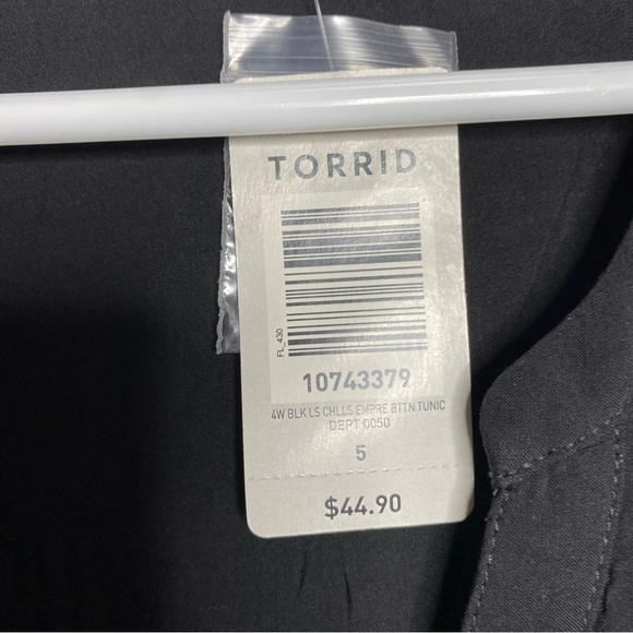 Torrid Black Long Sleeve Button Down Empire Waist Tunic Top - Picture 4 of 4